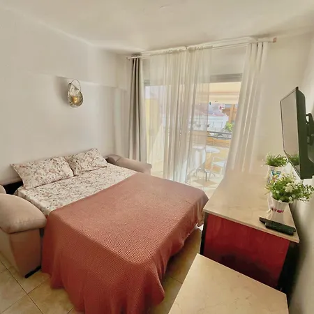 50m From Puerto Colon Apartmán Costa Adeje (Tenerife)