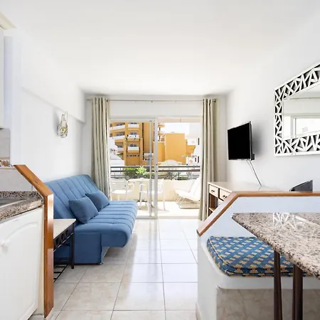 50m From Puerto Colon Apartmán *